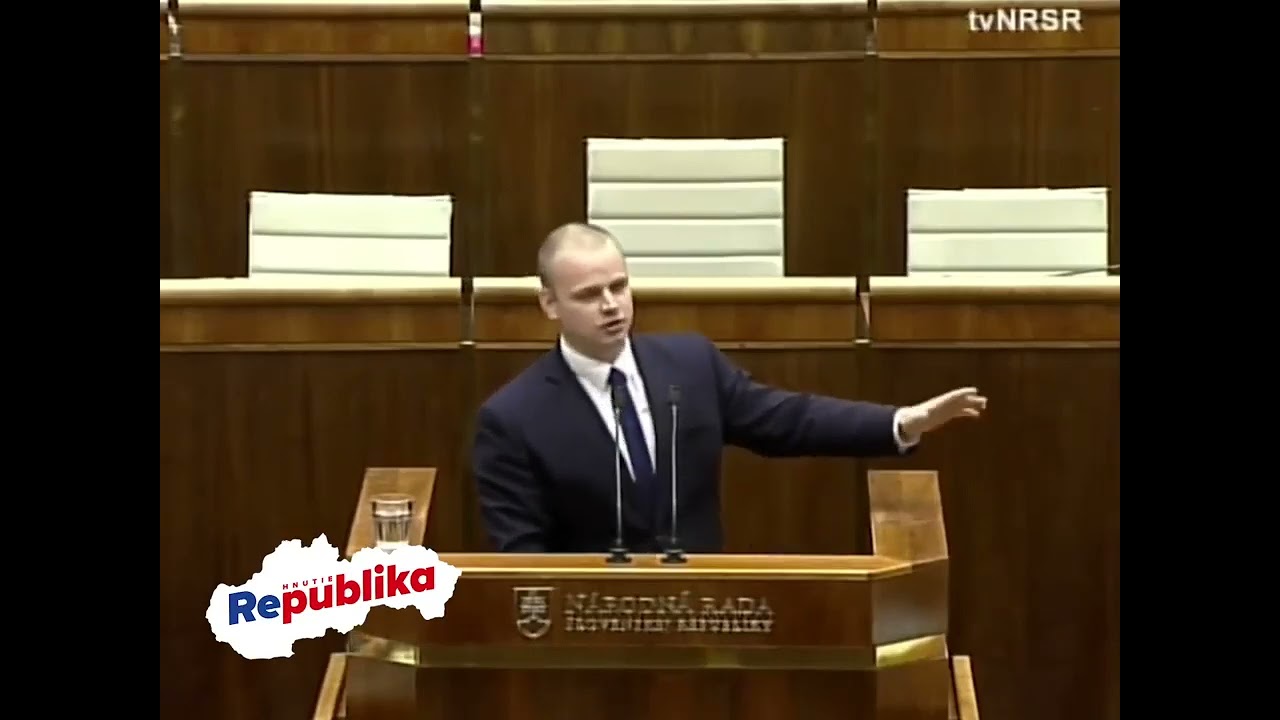 Dnes je historická chvíľa. Môžeme sa zbaviť blázna, ktorý už dva a pol roka rozoberá Slovensko na súčiastky a ničí našu budúcnosť, ako aj slobodu. Máme v opozícii dosť hlasov na to, aby sme hrôzovládu mohli ukončiť. Len nesmú žiadni opoziční poslanci zradiť a zapredať sa Matovičovi. Matovič by po odvolaní v parlamente dostal zo […]