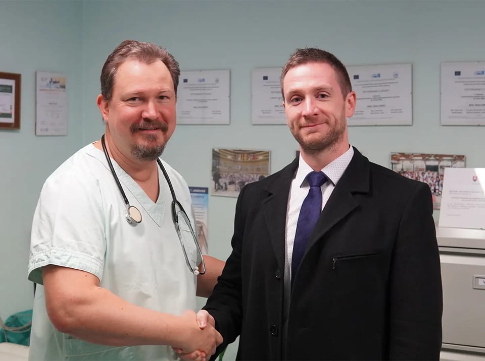 Pán doktor Krnáč pôsobil roky ako chirurg a aj ako lekár slovenskej  hokejovej reprezentácie. K najsilnejšiemu pronárodnému hnutiu sa pridáva preto, lebo je srdcom  vlastenec, ktorý dbá na profesionalitu. Ako skúsený lekár a zároveň ako krajský predseda Zväzu ambulantných poskytovateľov (ZAP) vníma  katastrofálny stav slovenského zdravotníctva. Nejde len o platy lekárov. Ide o zúfalý stav nemocníc, nefunkčný systém, […]