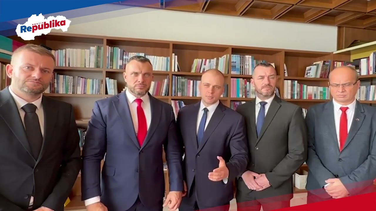 Taraba a Kuffovci podržali vládu a hlasovali za preloženie hlasovania na štvrtok!
